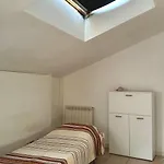 Senigallia, Pentalocale Comodo Ai Servizi - Se058