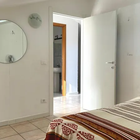 Senigallia, Pentalocale Comodo Ai Servizi - Se058 Sant'Angelo (Ancona)